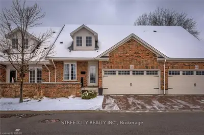 464 COMMISSIONERS Road W 66, London South, ON N6J 0A2