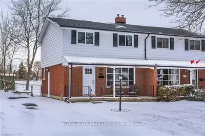 683 GALLOWAY Crescent, London South, ON N6J 2Y6