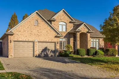 325 HARTSON Road, London North, ON N6H 5C2
