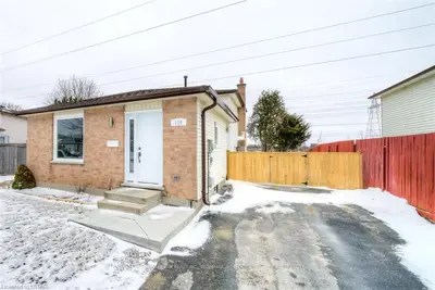 116 SUNDRIDGE Crescent, London South, ON N5Z 4R7