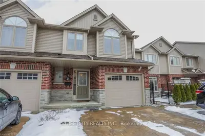3399 CASTLE ROCK Place 22, London South, ON N6L 0C8