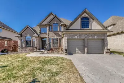 2023 QUARRIER Road, London North, ON N6G 6L9