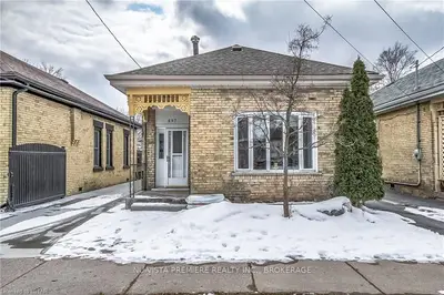 697 ELIAS Street, London East, ON N5W 3N8