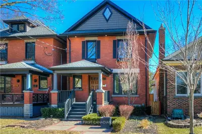 810 COLBORNE Street, London East, ON N6A 3Z9