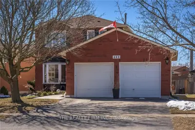 469 Lansdowne Avenue, Woodstock, On N4t 1s5