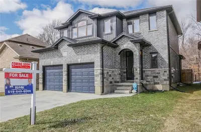 2106 NORTH ROUTLEDGE Park, London North, ON N6G 0B7