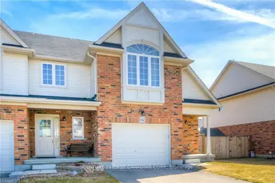 842 SILVERFOX Crescent, London North, ON N6G 0K2
