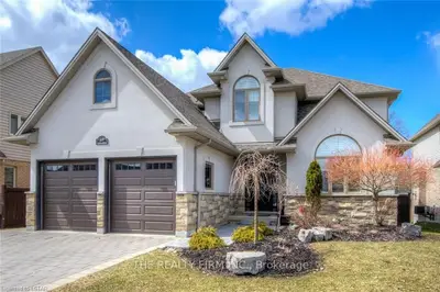 2420 KAINS Road, London South, ON N6K 0C1