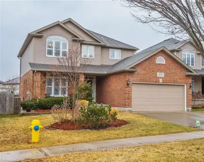 898 GUILDWOOD Boulevard, London North, ON N6H 5S9