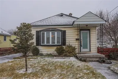 1345 TRAFALGAR Street, London East, ON N5W 1W5