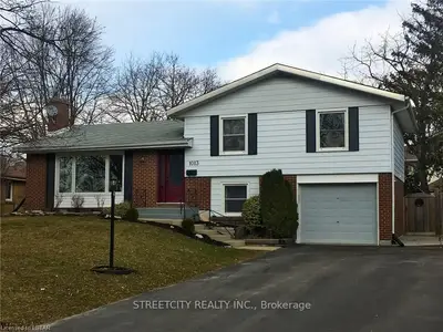 1013 WEMBLEY Road, London North, ON N6H 3X5