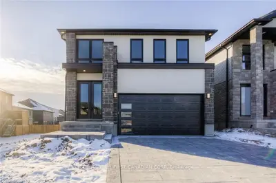 3115 TILLMANN Road, London South, ON N6P 0B8