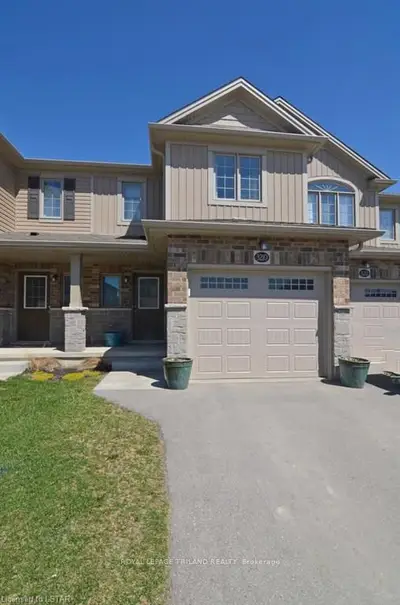 3210 SINGLETON Avenue, London South, ON N6L 0B8