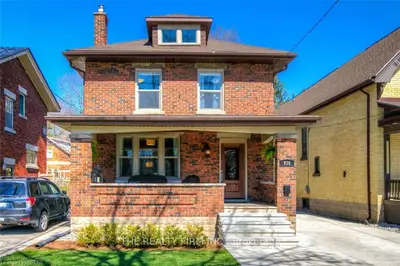 936 COLBORNE Street, London East, ON N6A 4A4