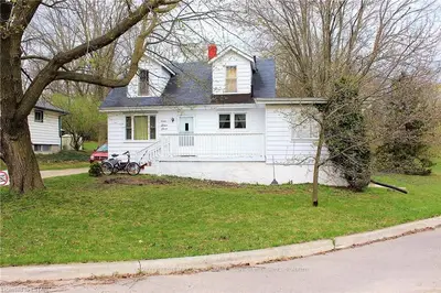 142 Oliver Street, Woodstock, On N4s 2y7