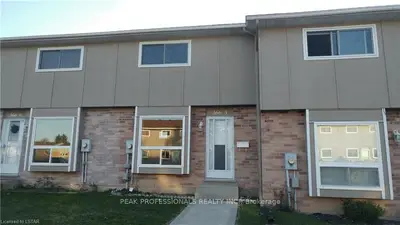 366 Springbank Avenue 5, Woodstock, On N4t 1l4
