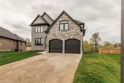 283 Wedgewood Drive, Woodstock, On N4t 0e2