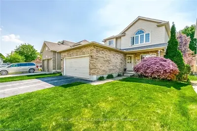 27 Richmeadow Crescent, London North, ON N6H 5E5