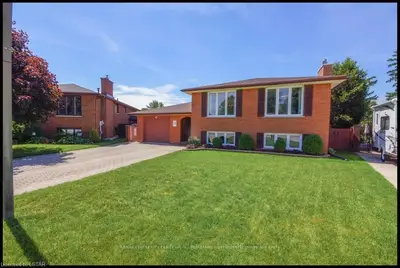 13 BRENNAN Drive, Strathroy-Caradoc, ON N7G 3S2