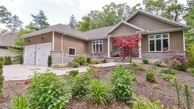 10100 SANDALWOOD Crescent, Lambton Shores, ON N0M 1T0