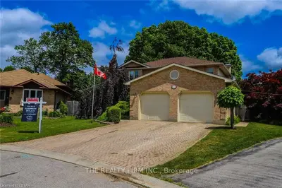 1388 IDYLWOOD Road, London East, ON N5V 3V3