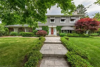 13 Indian Road, London North, ON N6H 4A6