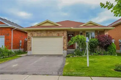 1678 ENNISMORE Crescent, London North, ON N6G 5M9