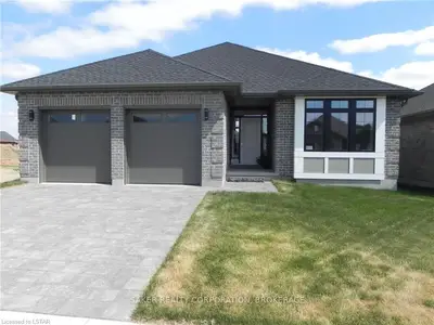 691 Barker Street, Strathroy-caradoc, On