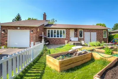 168 North Street E, Tillsonburg, On N4g 1b6