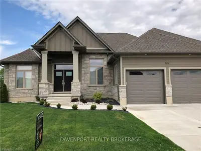 181 ACTON Street, Strathroy-Caradoc, ON N7G 0C7