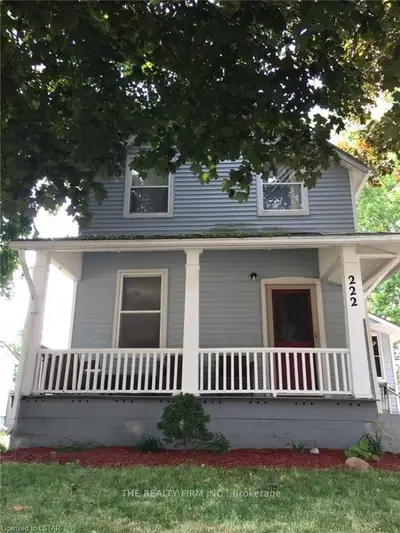 222 Sydenham Street E, Aylmer, On N5h 1l9