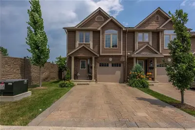 2635 BATEMAN Trail 30, London South, ON N6L 0B1