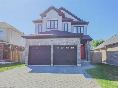 3189 EMILY CARR Lane, London South, ON N6L 0B2