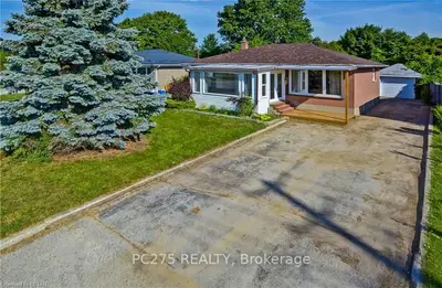 1772 TRAFALGAR Street, London East, ON N5X 1X6