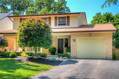 25 HAVENRIDGE Crescent, London North, ON N6H 4L5