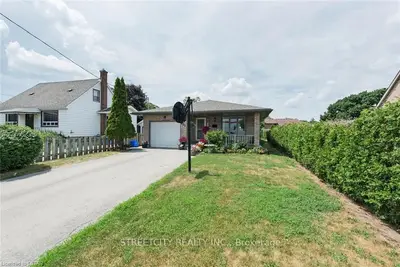 811 NADINE Avenue, London South, ON N6C 4R8