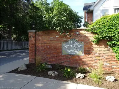 1415 COMMISSIONERS Road W 20, London South, ON N6K 1E2