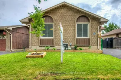 80 TUMBLEWEED Crescent, London South, ON N6B 2N8