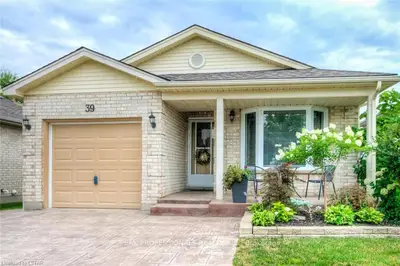 39 TRAPPER Street, London East, ON N5W 6B4