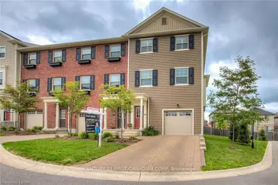 1850 BEAVERBROOK Avenue 56, London North, ON N6H 0G7