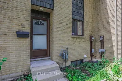 460 Southdale Road E 11, London South, ON N6E 1A4