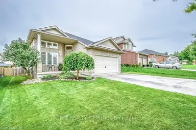 858 CRESTHAVEN Crescent, London South, ON N6K 4Y4