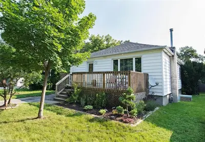 202 LINWOOD Street, London East, ON N5Y 1W6