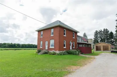 22979 PRATT SIDING Road, Southwest Middlesex, ON N0L 1M0
