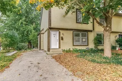 42 RANCHWOOD Crescent, London North, ON N6G 3A2