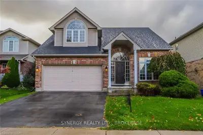 750 GIULDWOOD Boulevard, London North, ON N6H 5P4