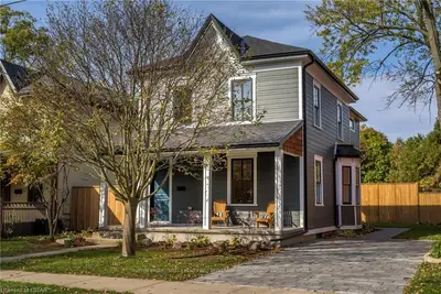 72 BYRON Avenue E, London South, ON N6C 1C7