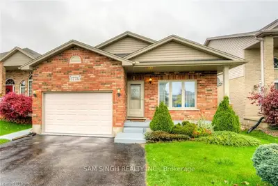 1774 SEYMOUR Crescent, London North, ON N6G 5N4