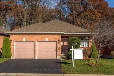 10 CADEAU Terrace 4, London South, ON N6K 4W6