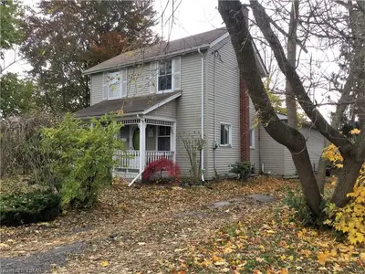 202 Cardigan Street, Woodstock, On N4s 1z2